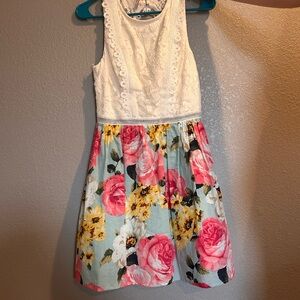 Jodi Kristopher White and Pink Floral Dress